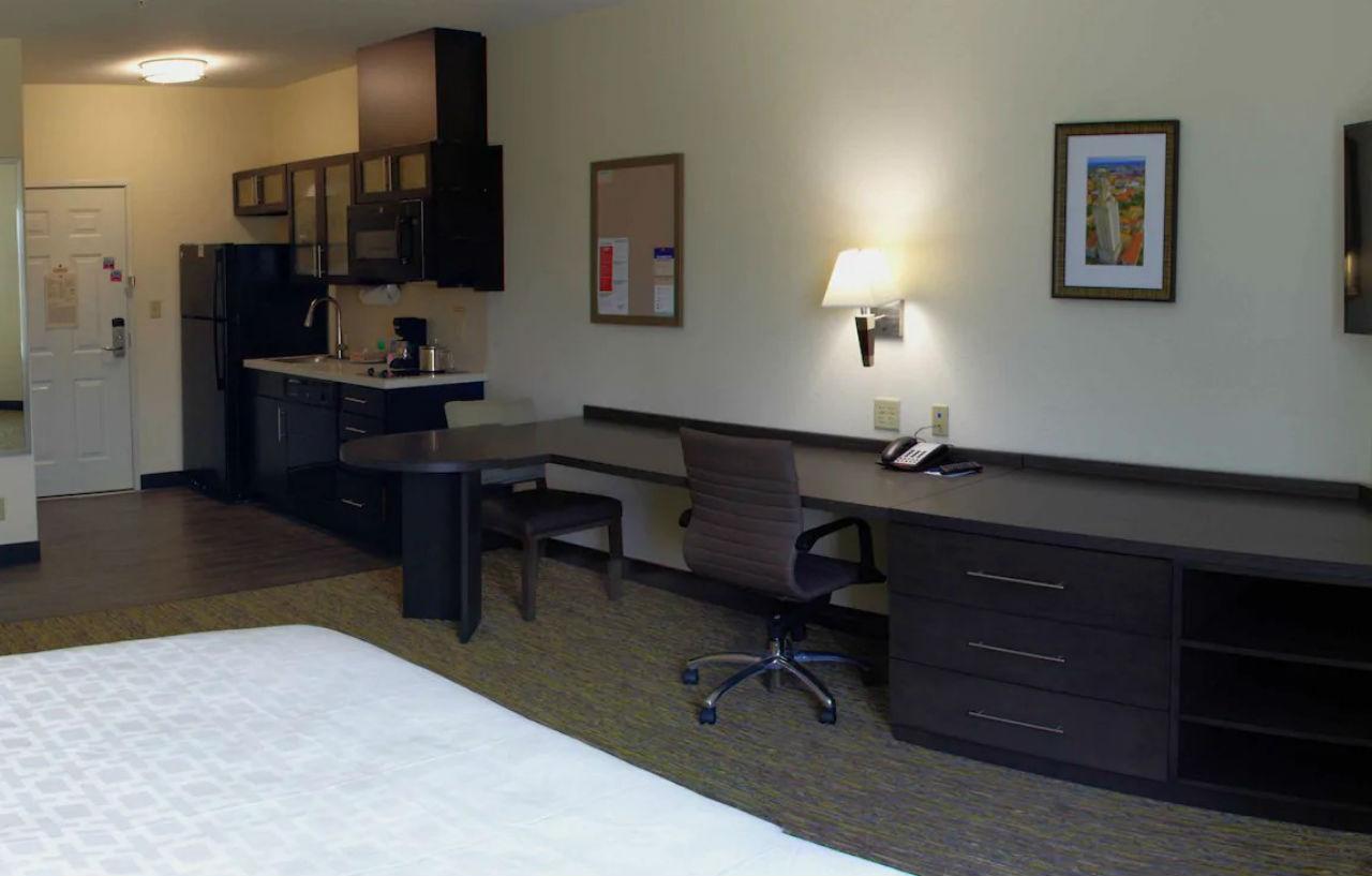 Candlewood Suites - Austin North By Ihg Exterior photo